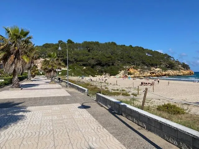 Apartament Tarragona Playa La Mora 0*,